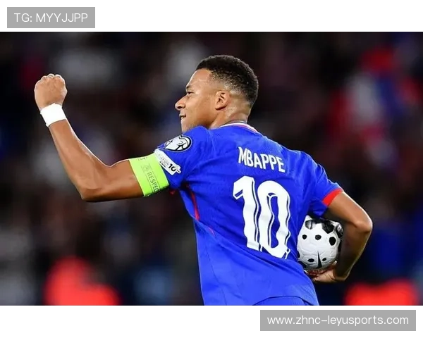 姆巴佩右路切入制造杀机